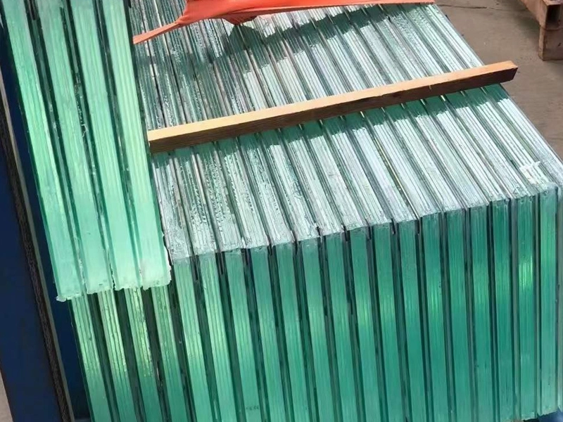 الزجاج المركب المعزول للحرارة والنار