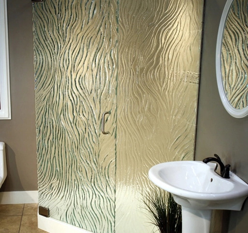 الزجاج الداخلي