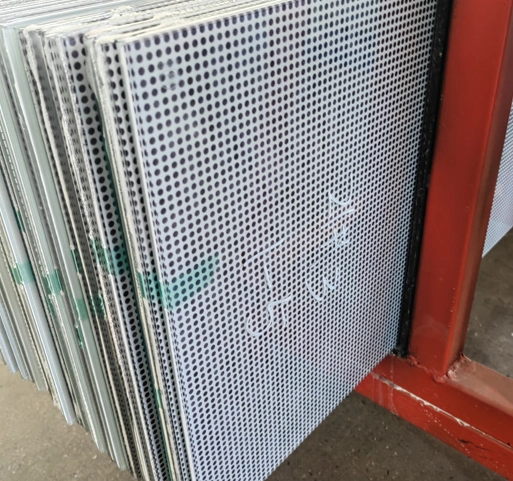 زجاج محرق سيراميك