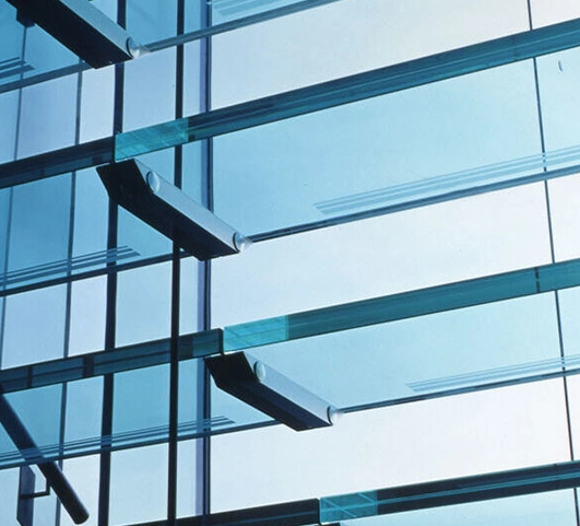 زجاج مصفح SGP